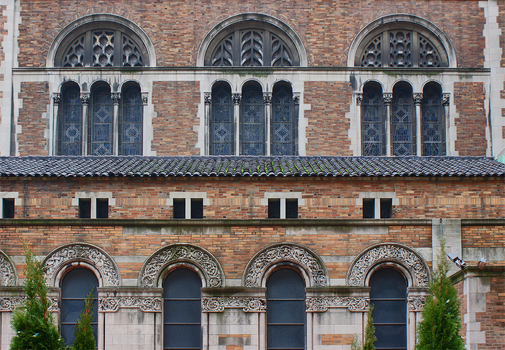 Saint Bartholomew's Church.
Row of upper-level windows.